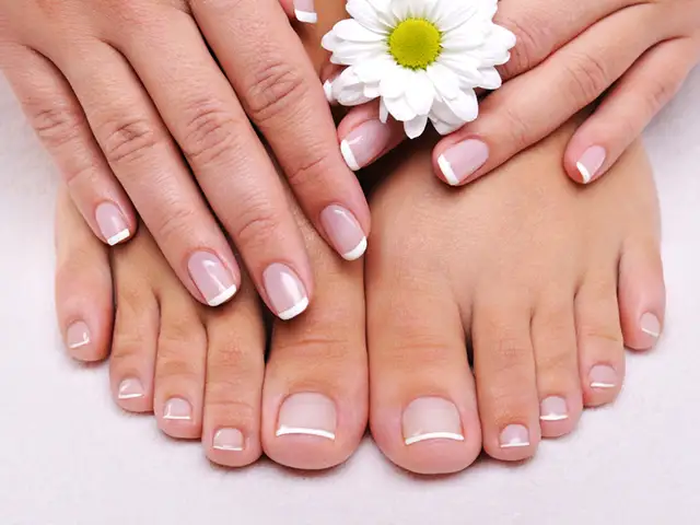 Yıkıkkemer Pedikürcü